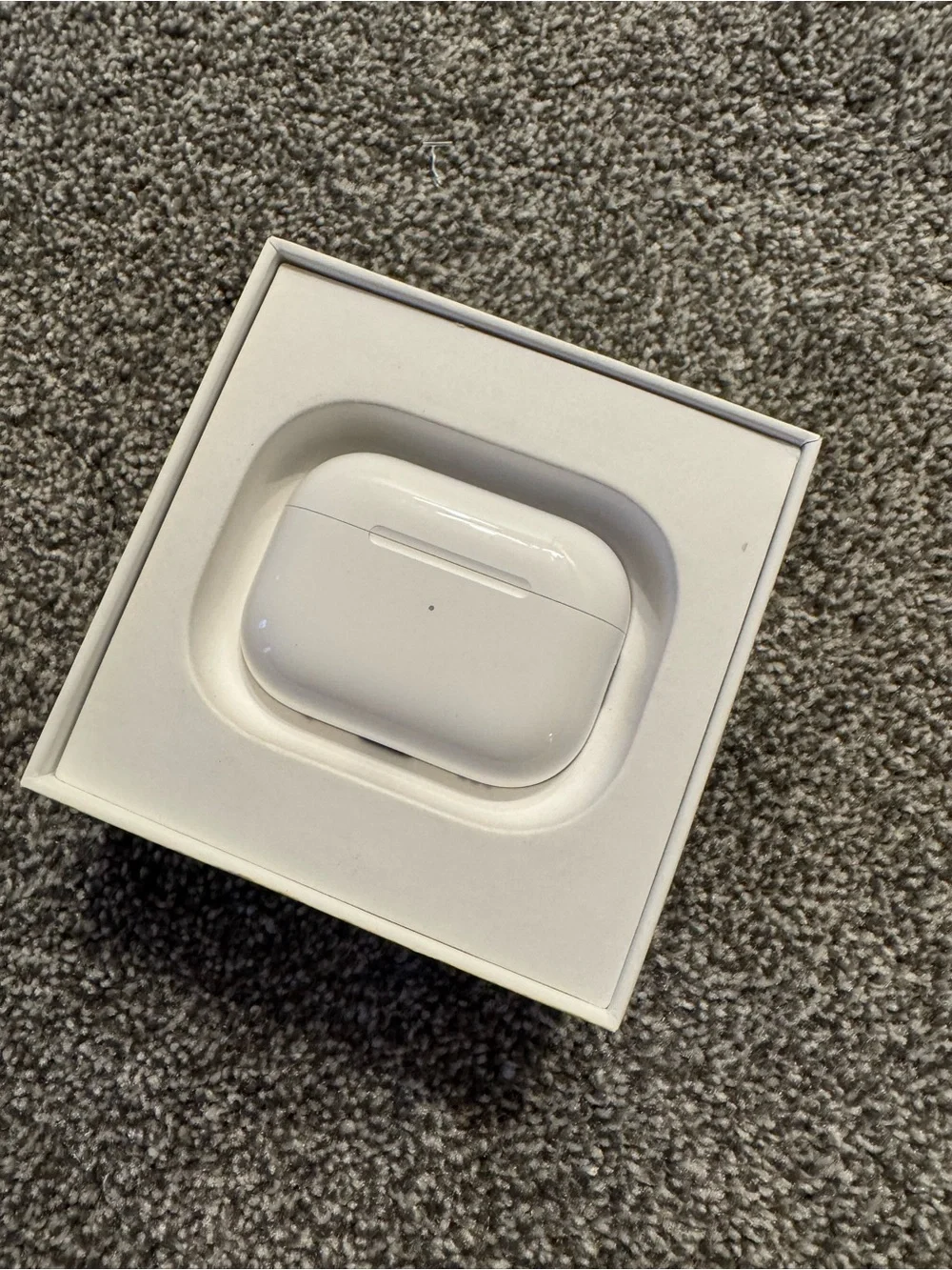 NEW Apple AirPods Pro 2nd Generation Earbuds with Charging Case in White